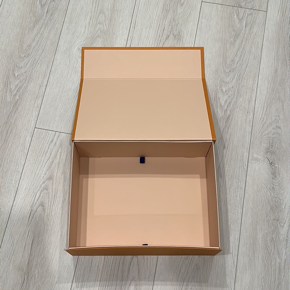 Louis Vuitton Box - Picture 6 of 7